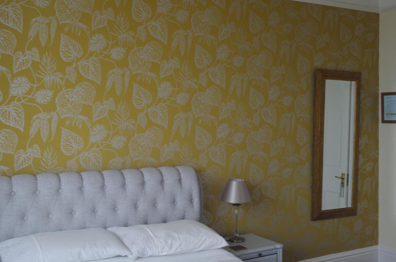 Varley House อิลฟราคูมบ์ ภายนอก รูปภาพ