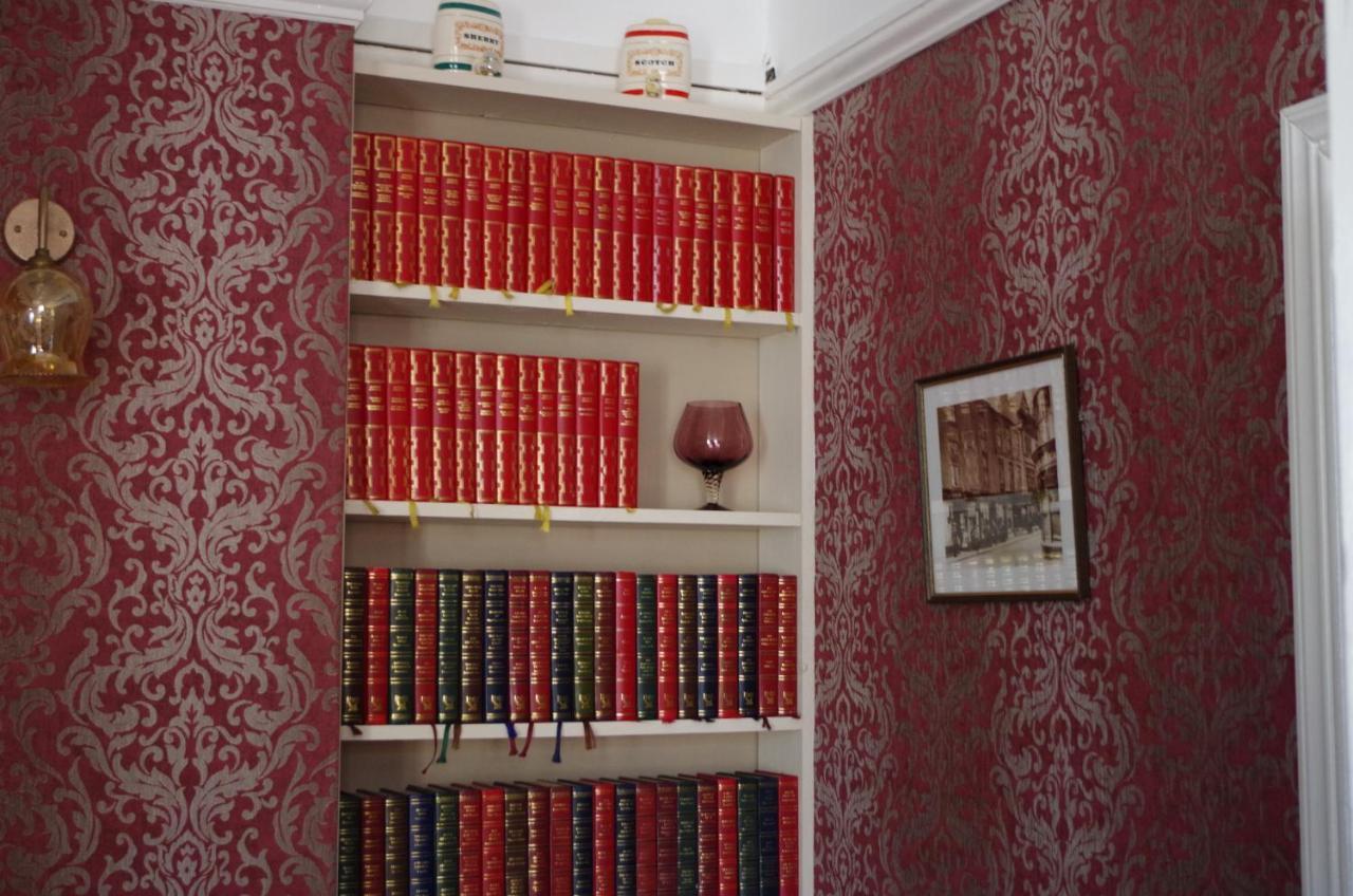 Varley House อิลฟราคูมบ์ ภายนอก รูปภาพ